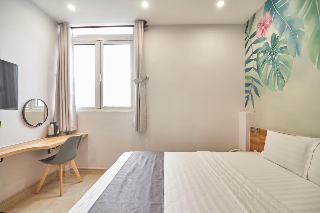 Khách sạn Bin Bin 2 - Gần Him Lam Q.7 *