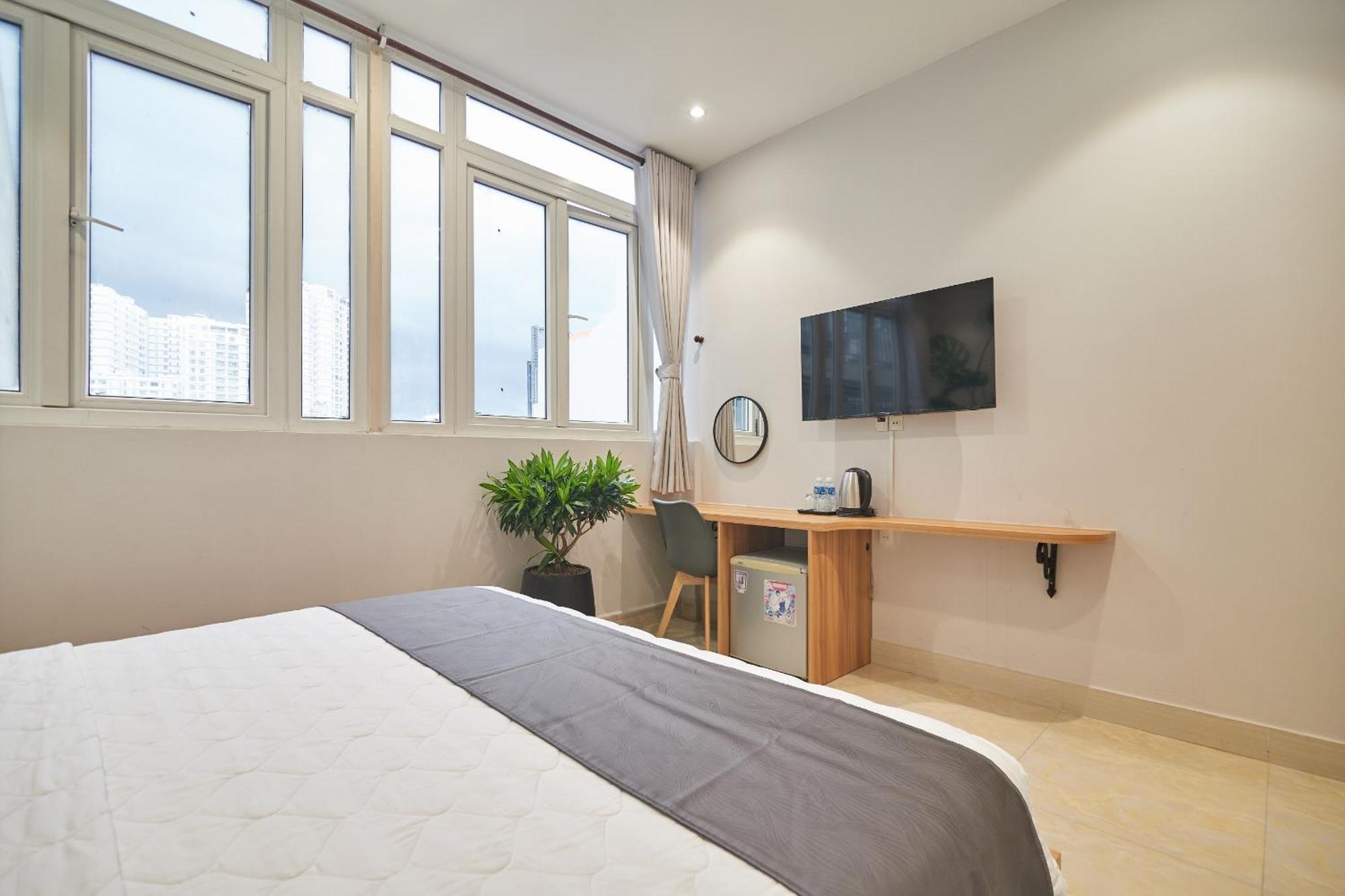 Khách sạn Bin Bin 2 - Gần Him Lam Q.7 *