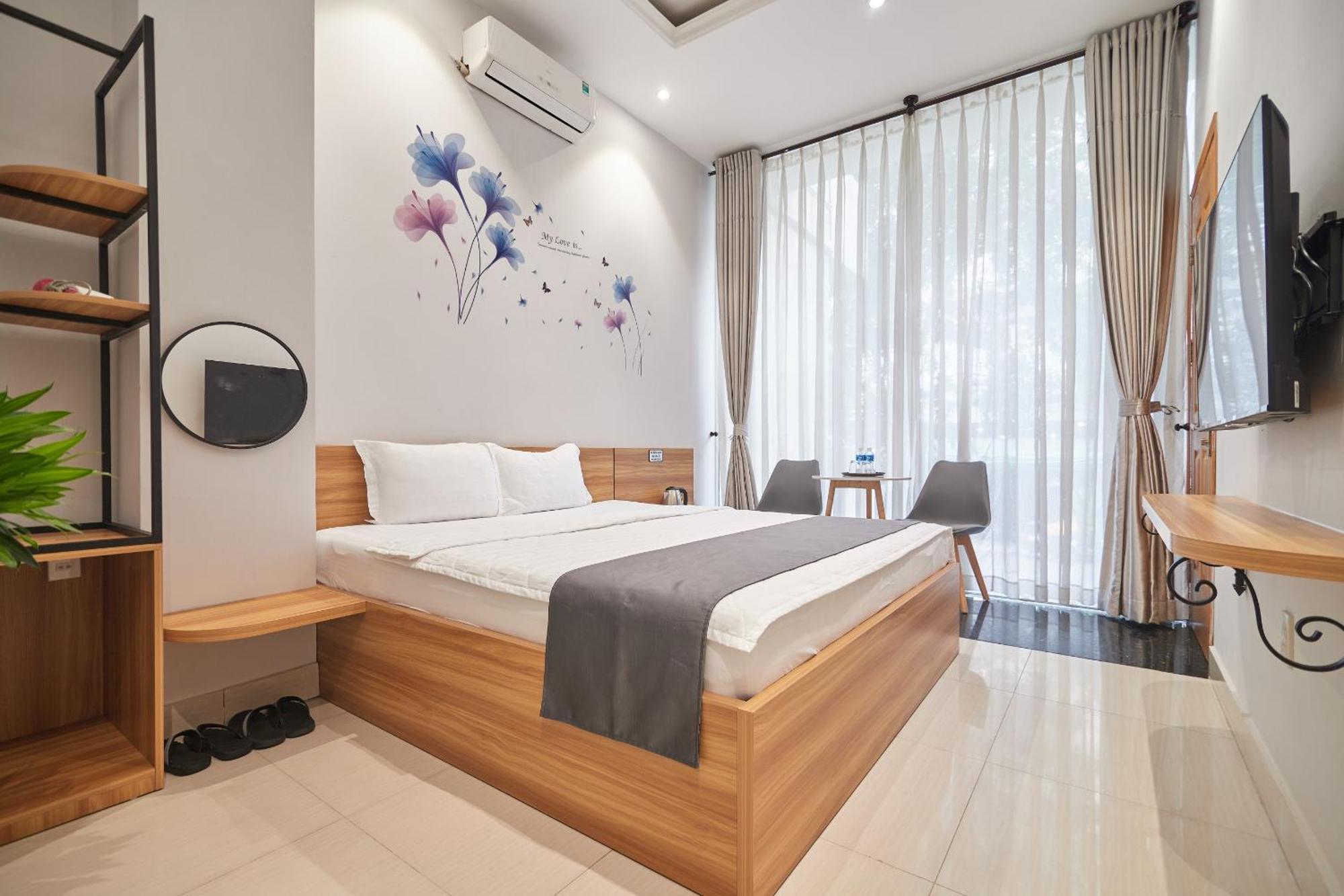 Khách sạn Bin Bin 2 - Gần Him Lam Q.7